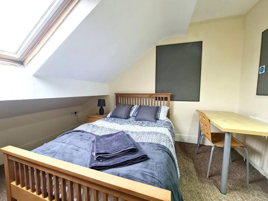 4br House Amazing Location Ecclesall Road * Sheffield